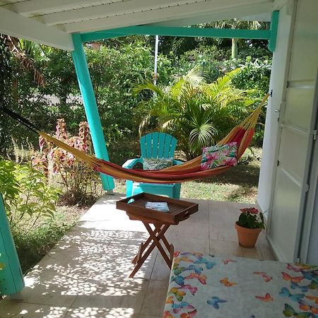 Gite Cajou Dans Jardin Tropical Ventile A Sainte-Anne Exterior photo